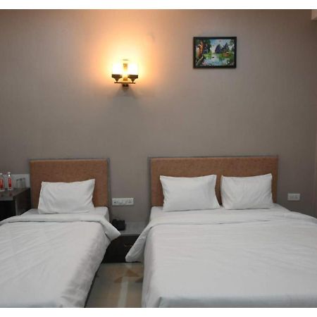 Hotel Ganga Kaveri Varanasi Dış mekan fotoğraf