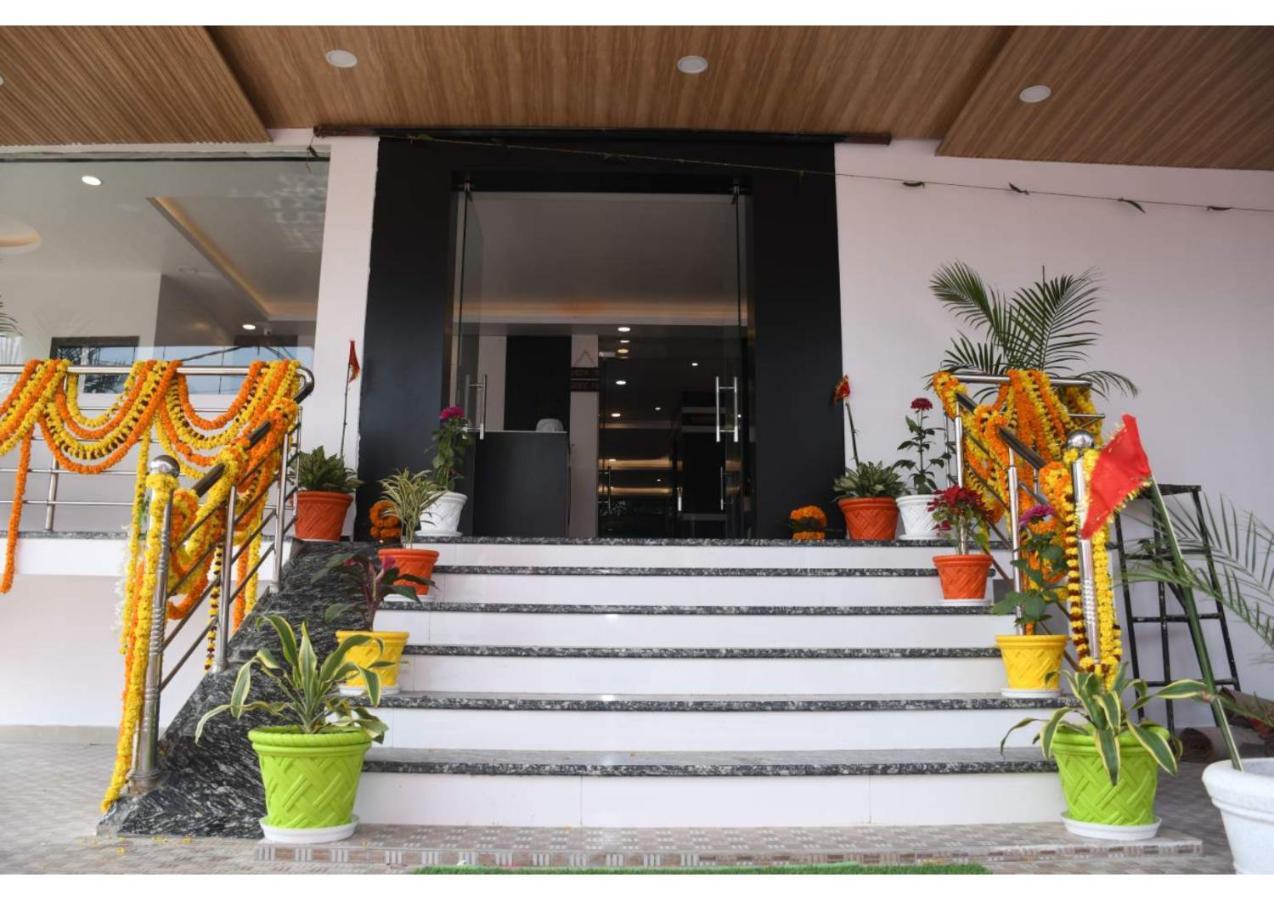 Hotel Ganga Kaveri Varanasi Dış mekan fotoğraf